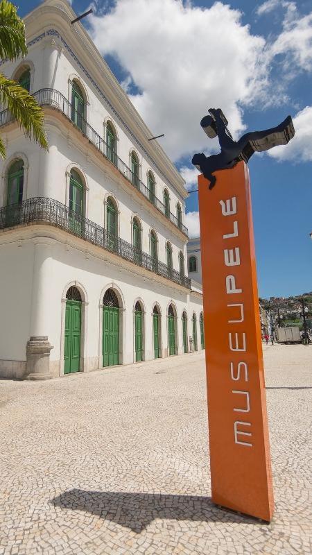 Apartamento Em Santos No Gonzaga Em Frente A Praia ภายนอก รูปภาพ