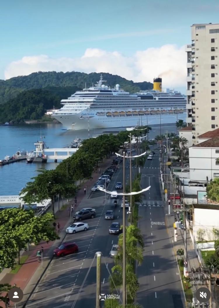 Apartamento Em Santos No Gonzaga Em Frente A Praia ภายนอก รูปภาพ