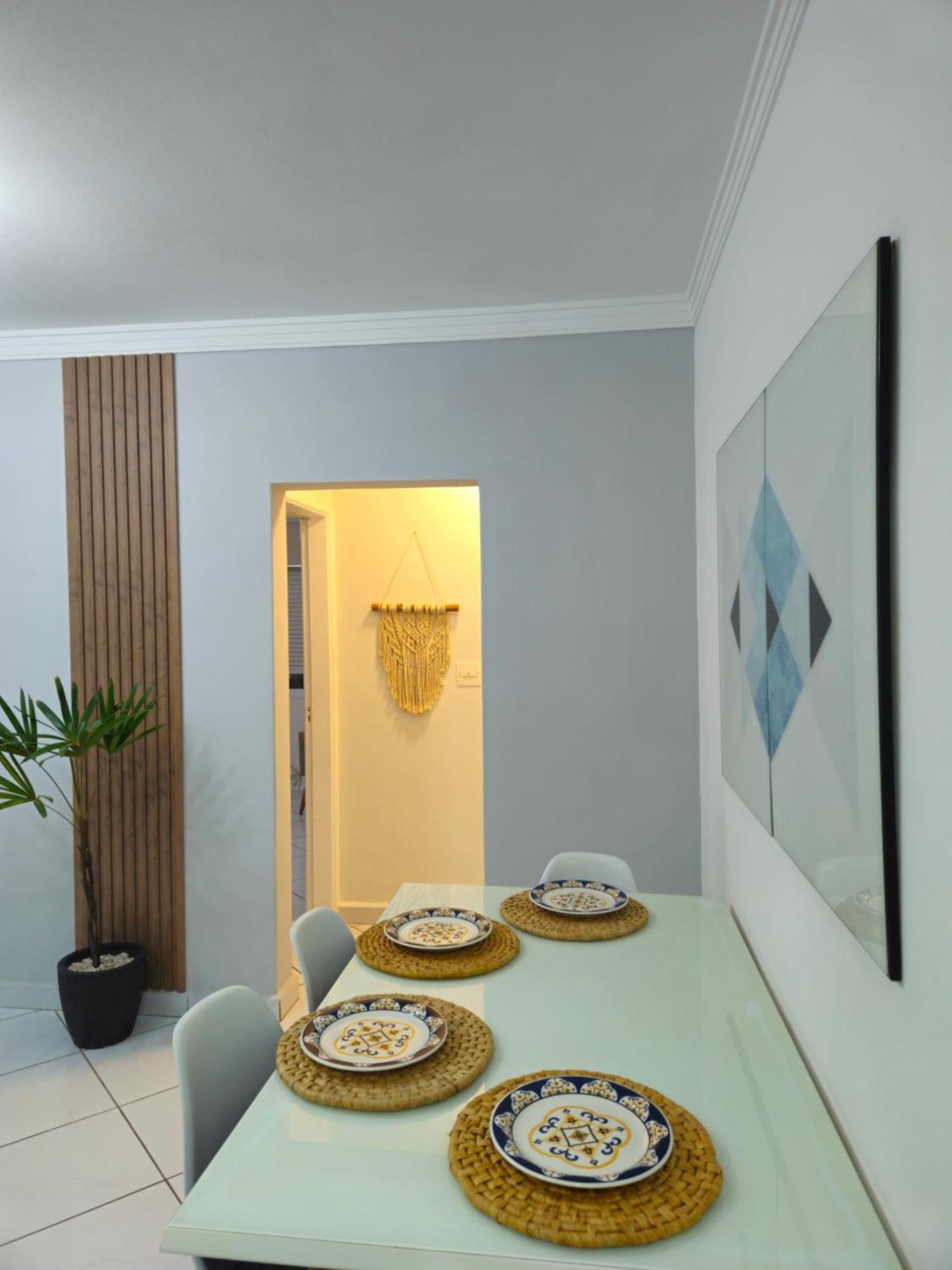 Apartamento Em Santos No Gonzaga Em Frente A Praia ภายนอก รูปภาพ